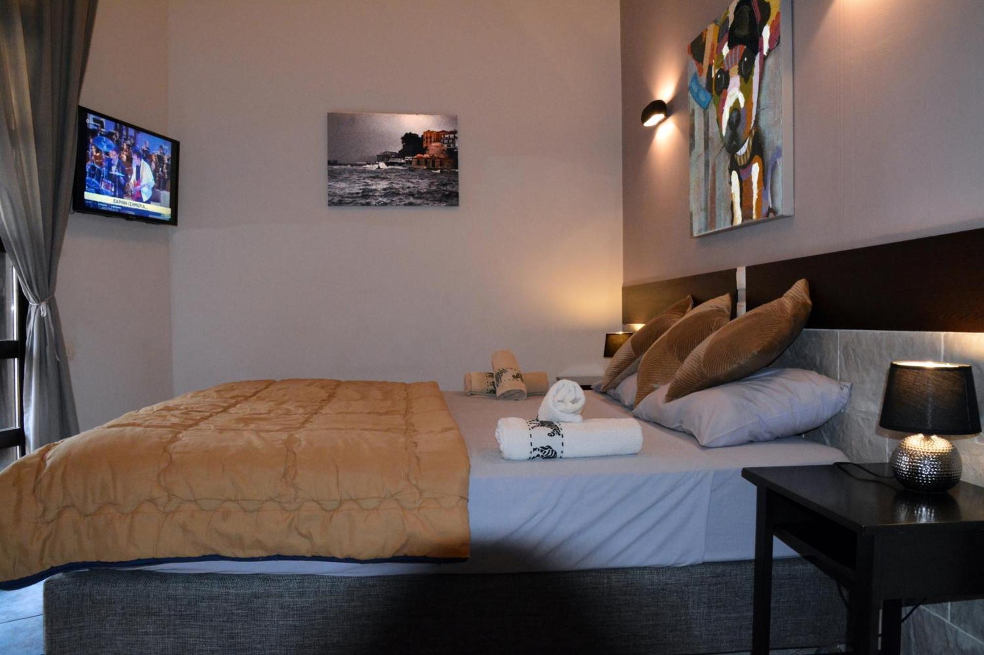 Enetiko Rooms Chrissi Akti Chania Exterior foto