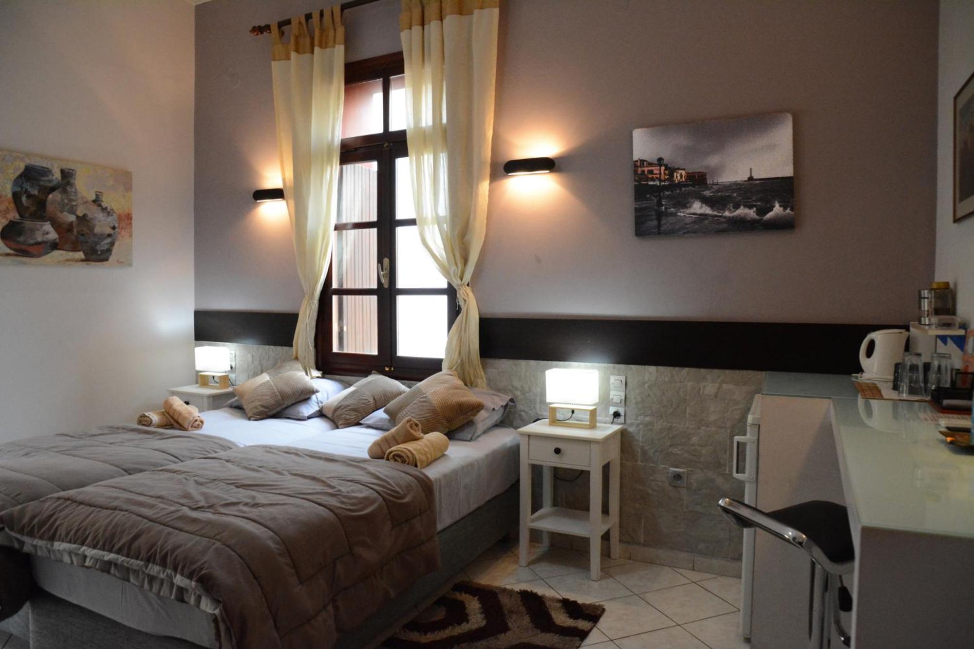 Enetiko Rooms Chrissi Akti Chania Exterior foto