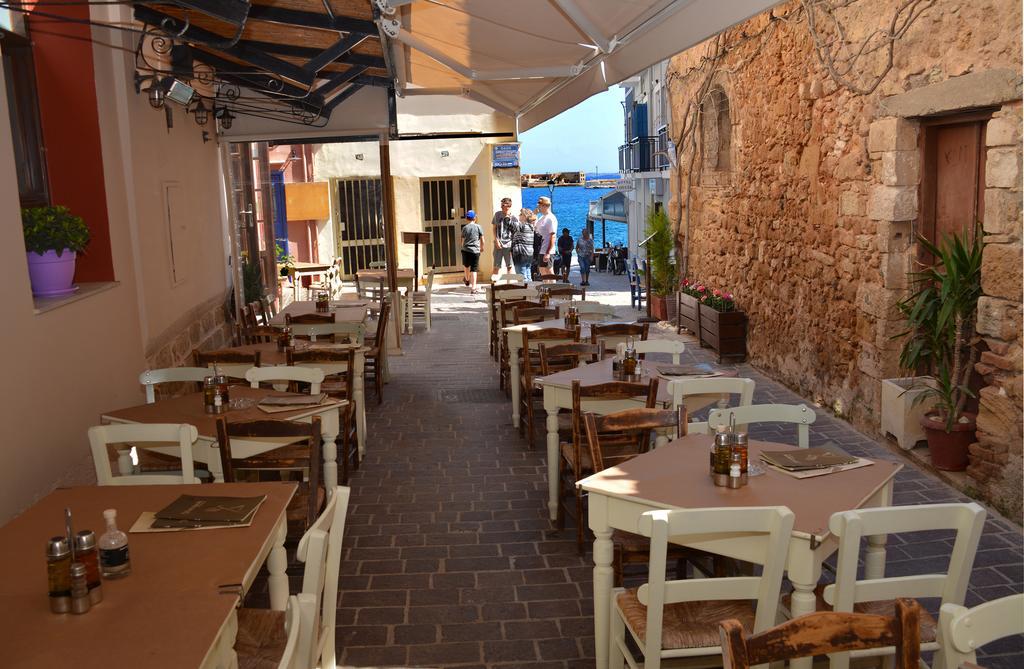 Enetiko Rooms Chrissi Akti Chania Exterior foto