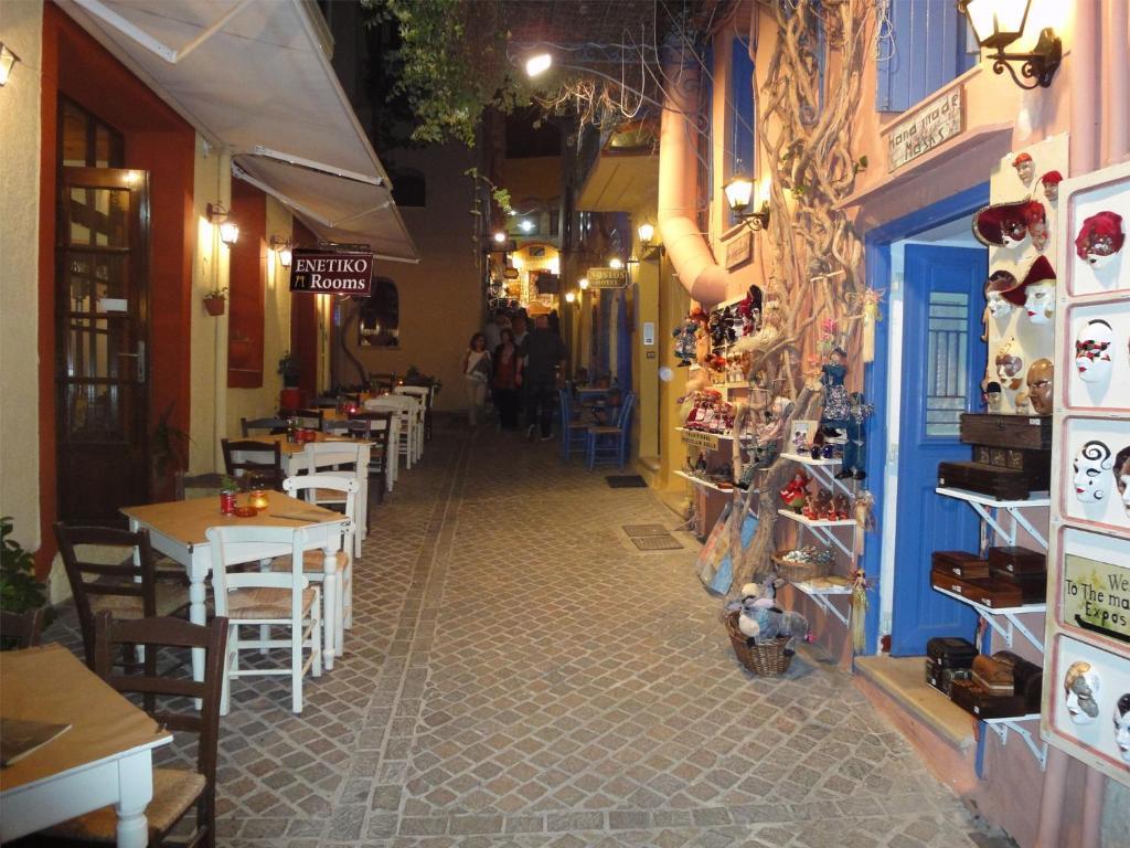 Enetiko Rooms Chrissi Akti Chania Exterior foto