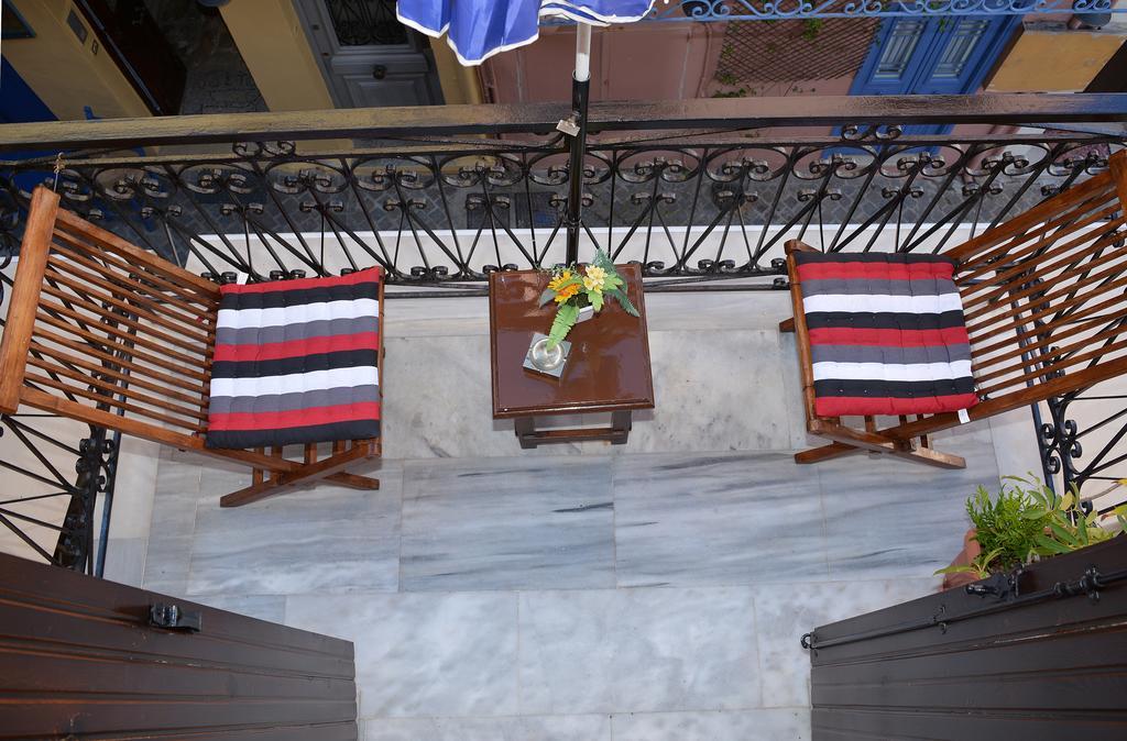 Enetiko Rooms Chrissi Akti Chania Exterior foto